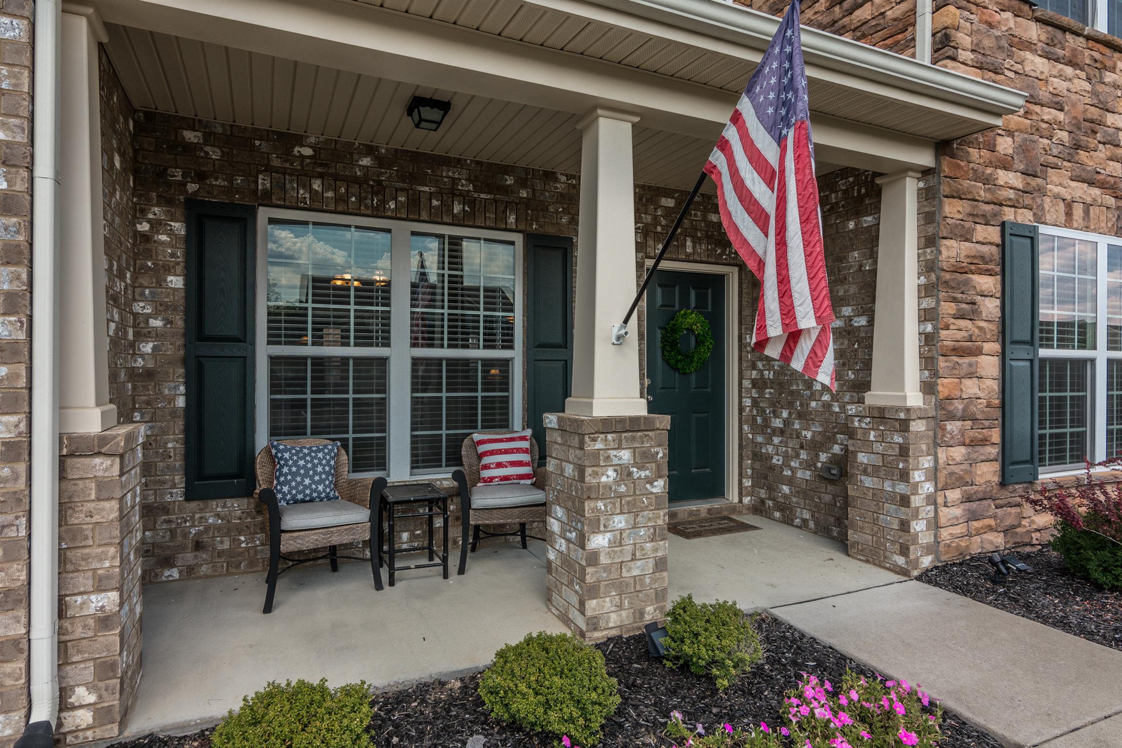 1032 Merrick Road Hendersonville, TN 37075 - Photo 2 of 24 Gallery Image 2