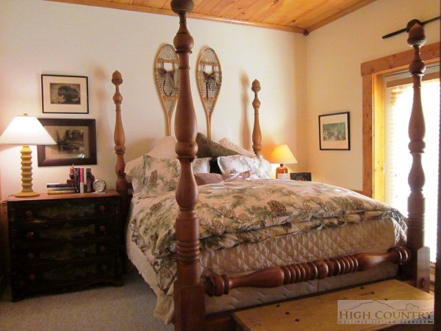 1940 Silverleaf Road Zionville, NC 28698 - Photo 16 of 39 Gallery Image 16