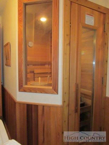 1940 Silverleaf Road Zionville, NC 28698 - Photo 19 of 39 Gallery Image 19