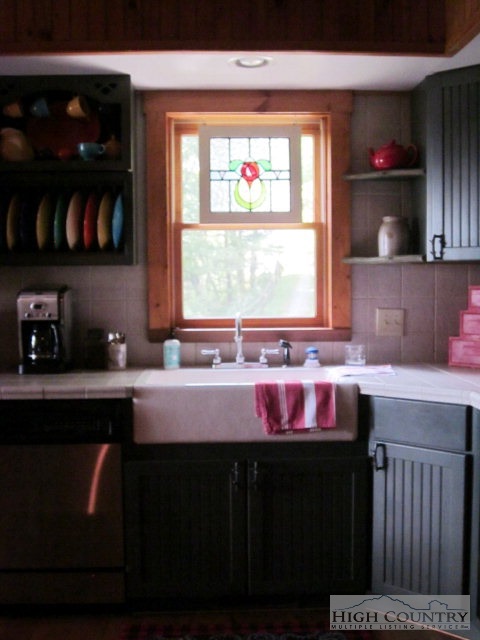 1940 Silverleaf Road Zionville, NC 28698 - Photo 38 of 39 Gallery Image 38