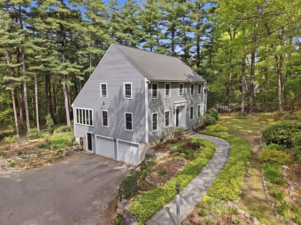 110 Flint Farm Road Middleton, MA 01949 - Photo 2 of 31 Gallery Image 2