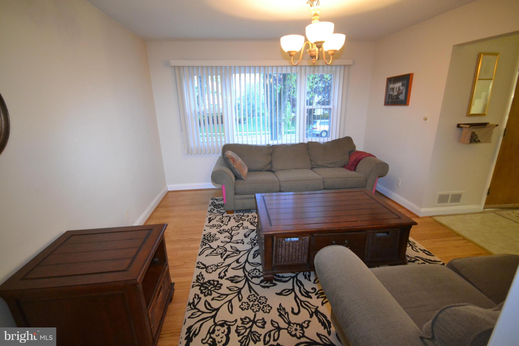 3108 Hatton Road Pikesville, MD 21208 - Photo 6 of 23 Living Room