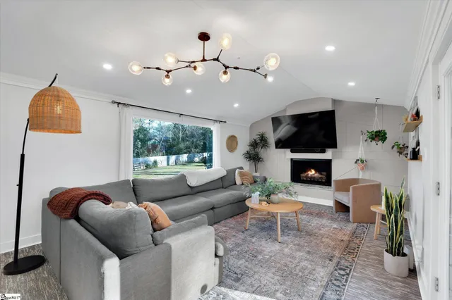 $425,000 | 110 Lorraine Court, Spartanburg, SC 29307