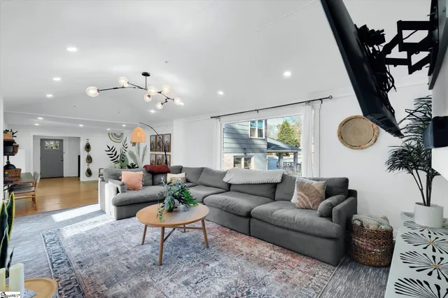 $425,000 | 110 Lorraine Court, Spartanburg, SC 29307