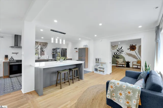 $425,000 | 110 Lorraine Court, Spartanburg, SC 29307