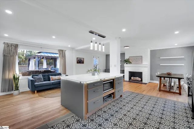 $425,000 | 110 Lorraine Court, Spartanburg, SC 29307