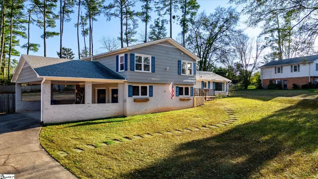 $425,000 | 110 Lorraine Court, Spartanburg, SC 29307