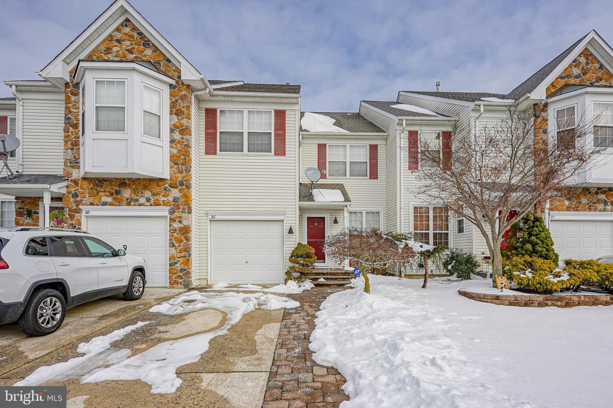 86 Threadleaf Terrace Burlington, NJ 08016 - Photo 1 of 32