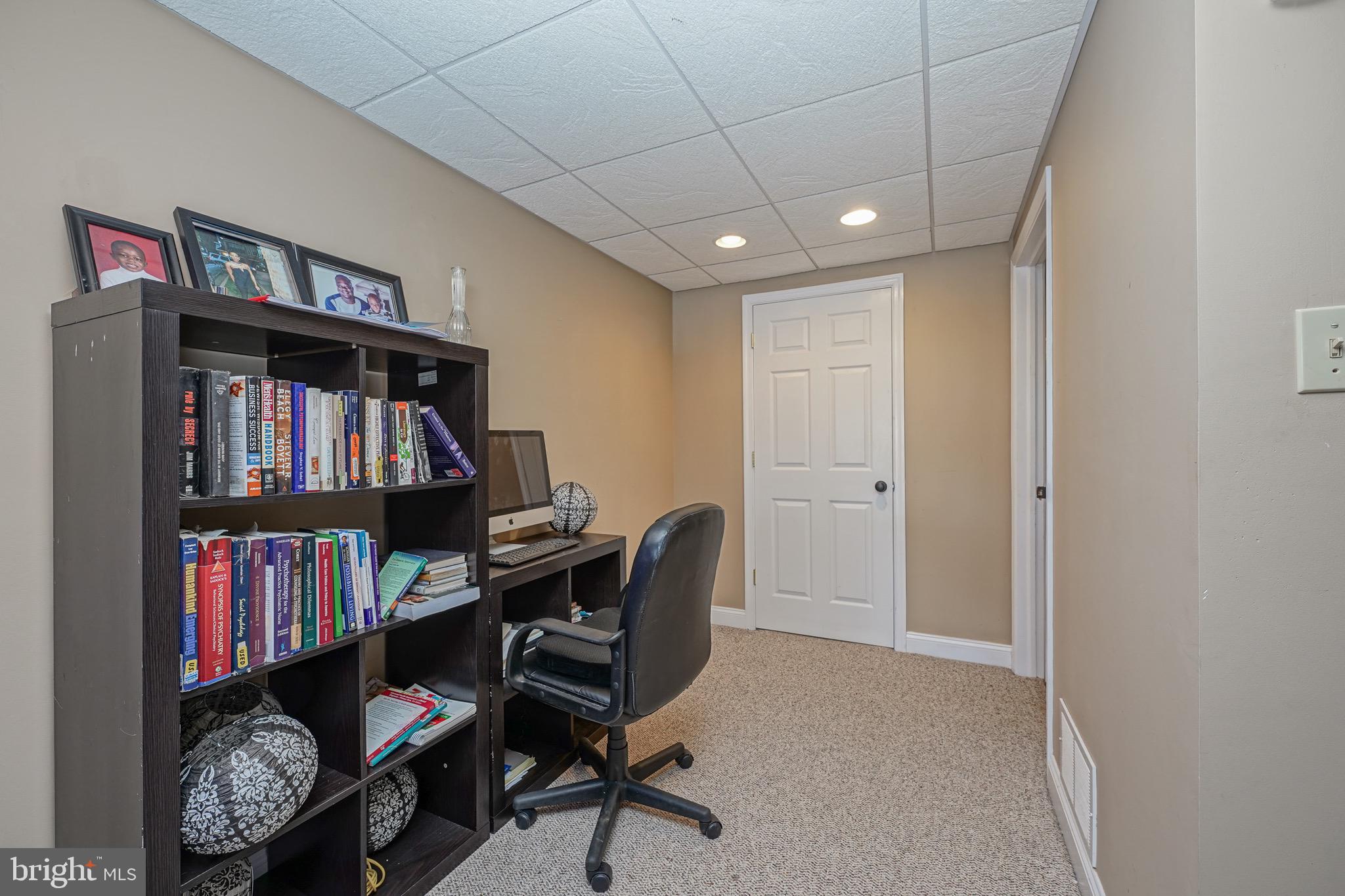 86 Threadleaf Terrace Burlington, NJ 08016 - Photo 27 of 32