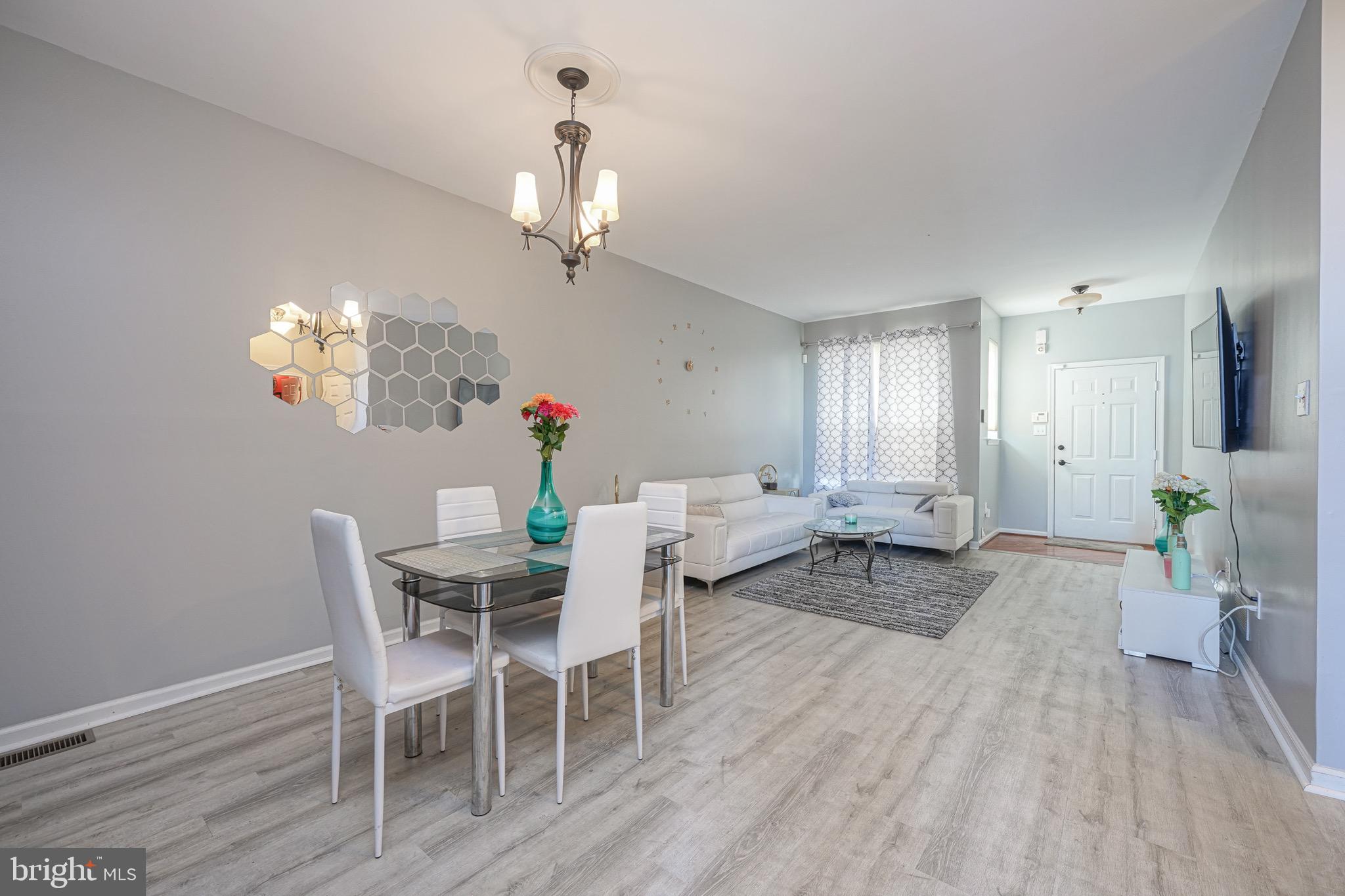 86 Threadleaf Terrace Burlington, NJ 08016 - Photo 5 of 32
