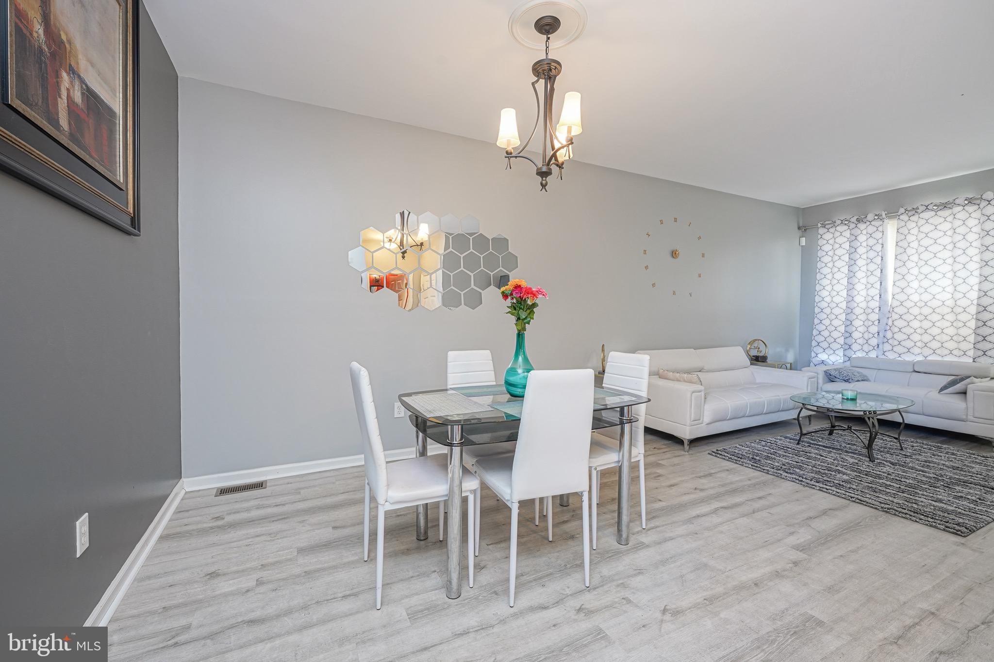 86 Threadleaf Terrace Burlington, NJ 08016 - Photo 6 of 32
