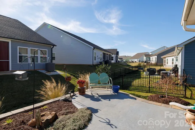 $320,000 | 40308 Crooked Stick Lane, Lancaster, SC 29720