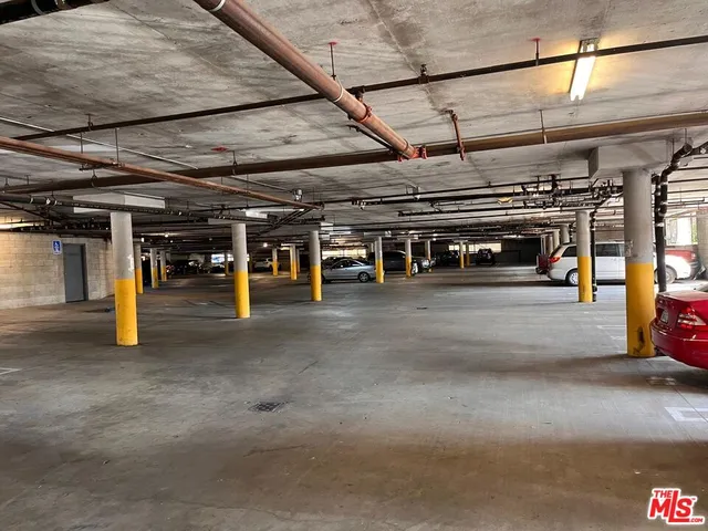 a view of a garage with wooden roof