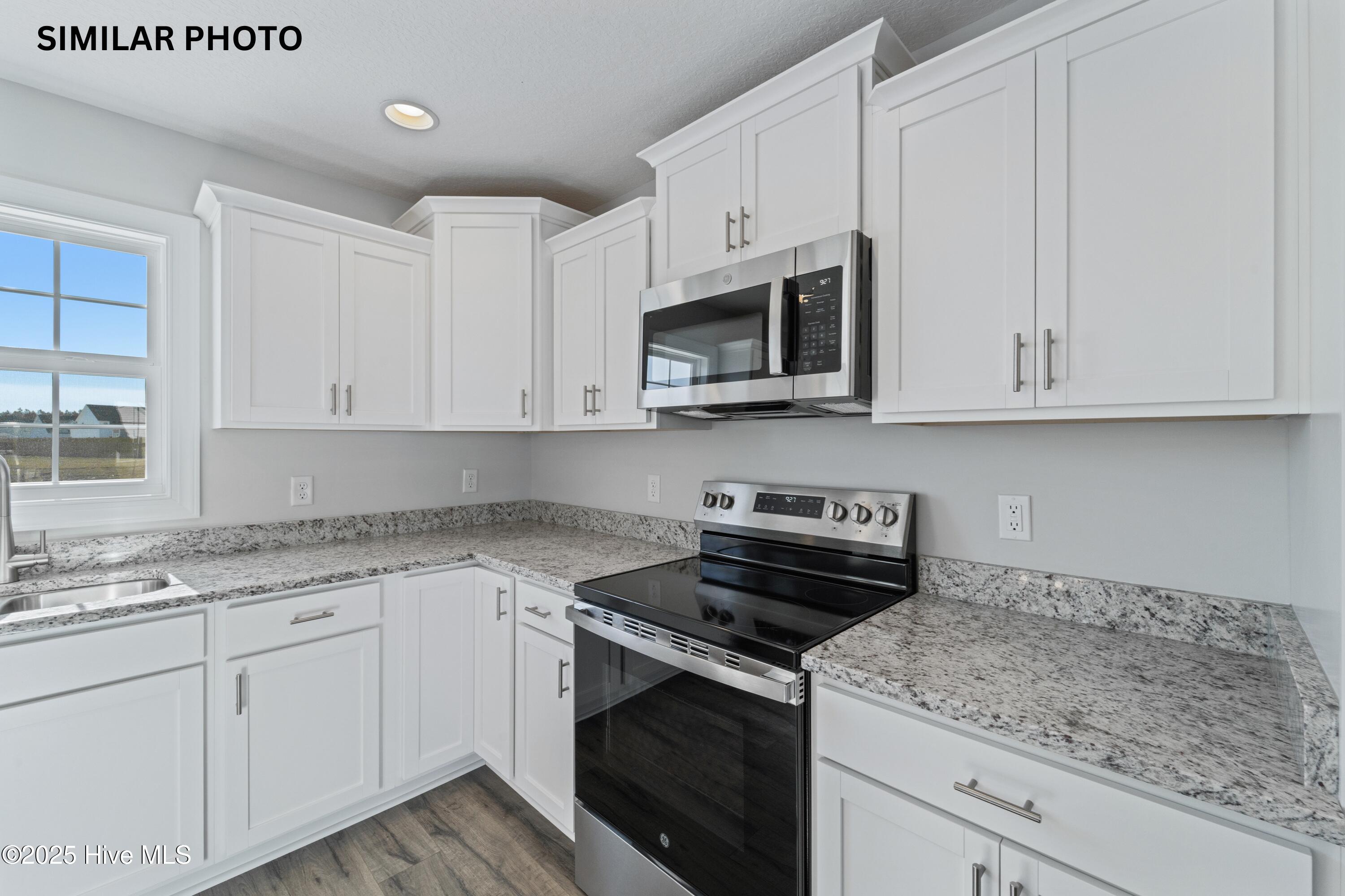 742 Regiment Road Jacksonville, NC 28546 - Photo 17 of 33 17