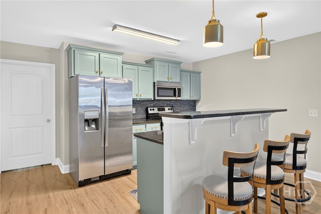 11330 White Bluff Road, Unit 8 Savannah, GA 31419 - Photo 10 of 46 Kitchen