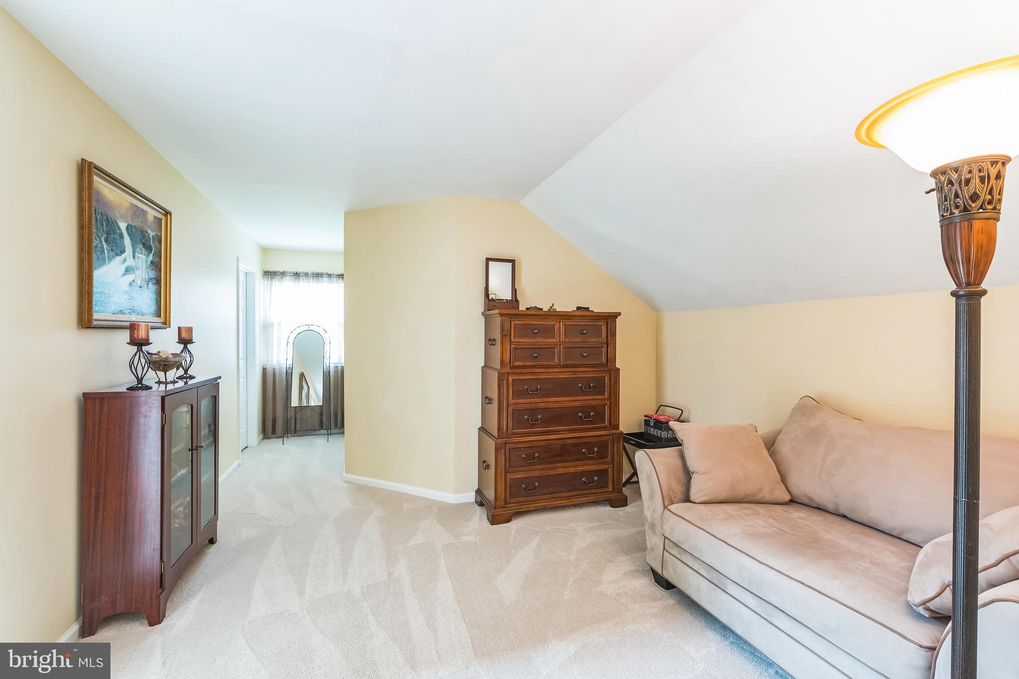 2902 Rosa Lane Norristown, PA 19403 - Photo 17 of 38 a living room with furniture and a ceiling fan
