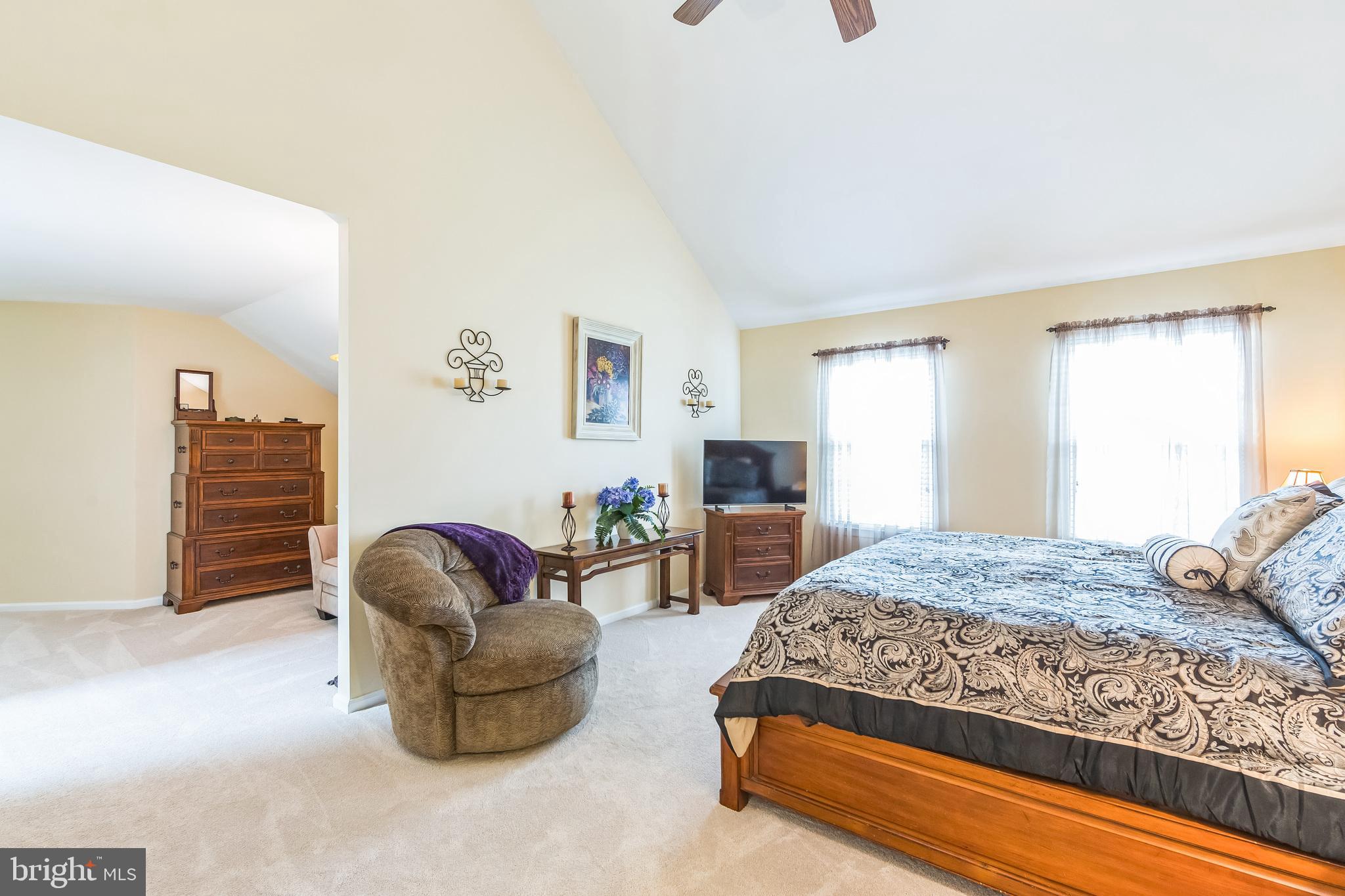 2902 Rosa Lane Norristown, PA 19403 - Photo 27 of 38 a bedroom with bed and furniture