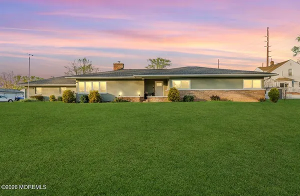 $749,999 | 210 Spring Lawn Avenue, Matawan, NJ 07747