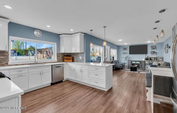 $749,999 | 210 Spring Lawn Avenue, Matawan, NJ 07747