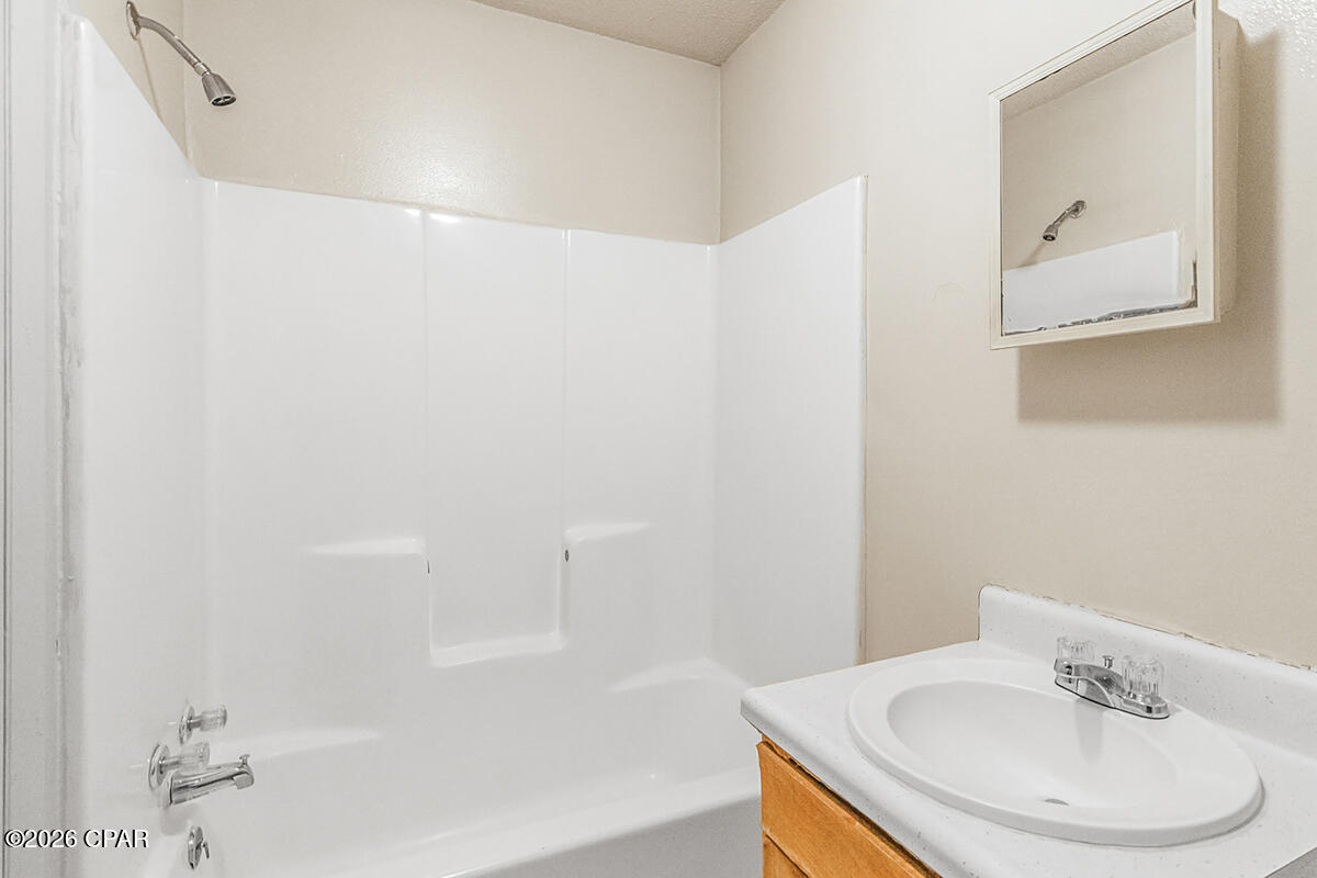 125 North Davis Lane DeFuniak Springs, FL 32433 - Photo 18 of 27