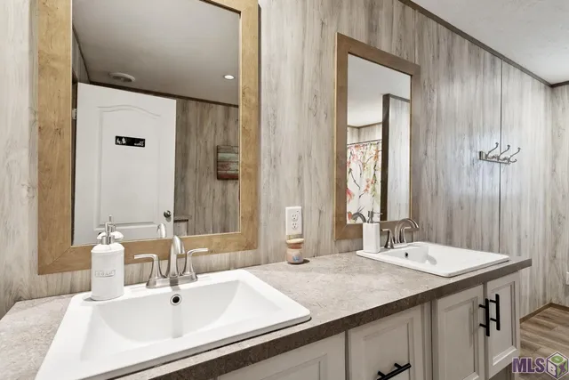 $1,600 | 20415 Carpenter Road, Springfield, LA 70462