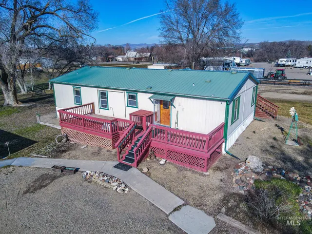 $449,999 | 5589 Highway 95 Spur, Ontario, OR 97914