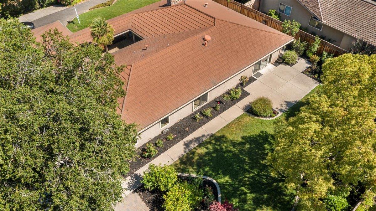 1816 Dry Creek Road San Jose, CA 95124 - Photo 33 of 37 an aerial view of a house