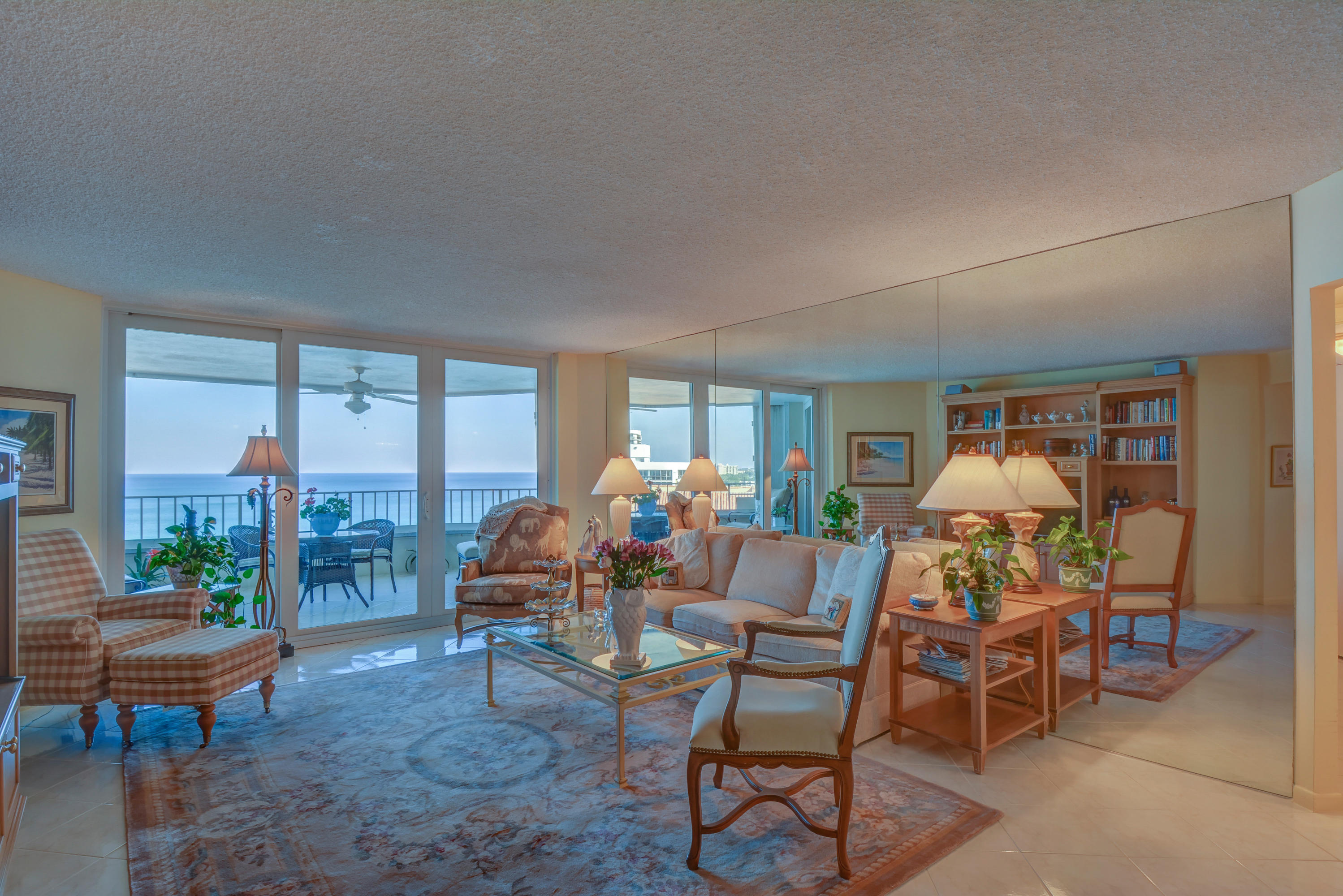 500 South Ocean Boulevard, Unit 1605 Boca Raton, FL 33432 - Photo 2 of 30 LIVING ROOM