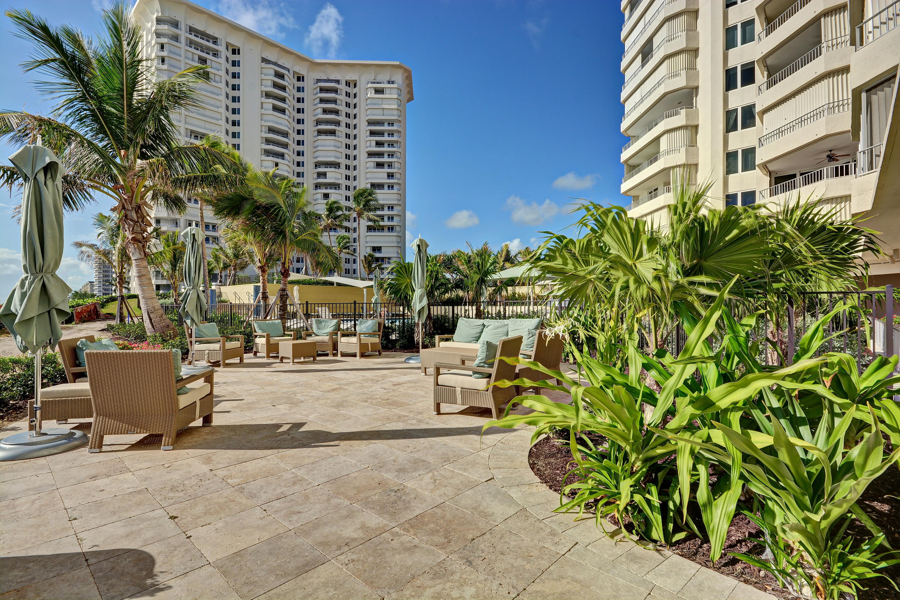 500 South Ocean Boulevard, Unit 1605 Boca Raton, FL 33432 - Photo 28 of 30 POOL PATIO AREA
