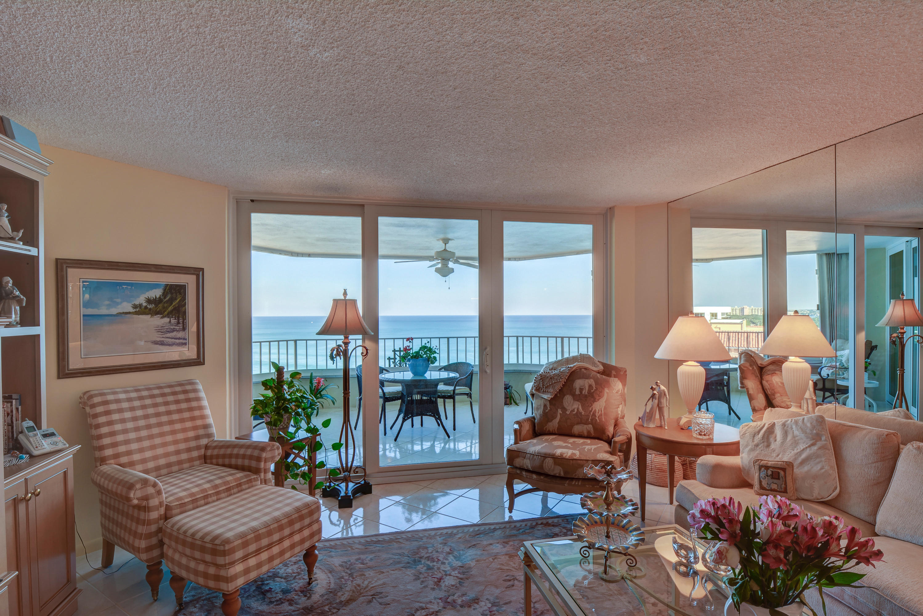 500 South Ocean Boulevard, Unit 1605 Boca Raton, FL 33432 - Photo 3 of 30 LIVING ROOM