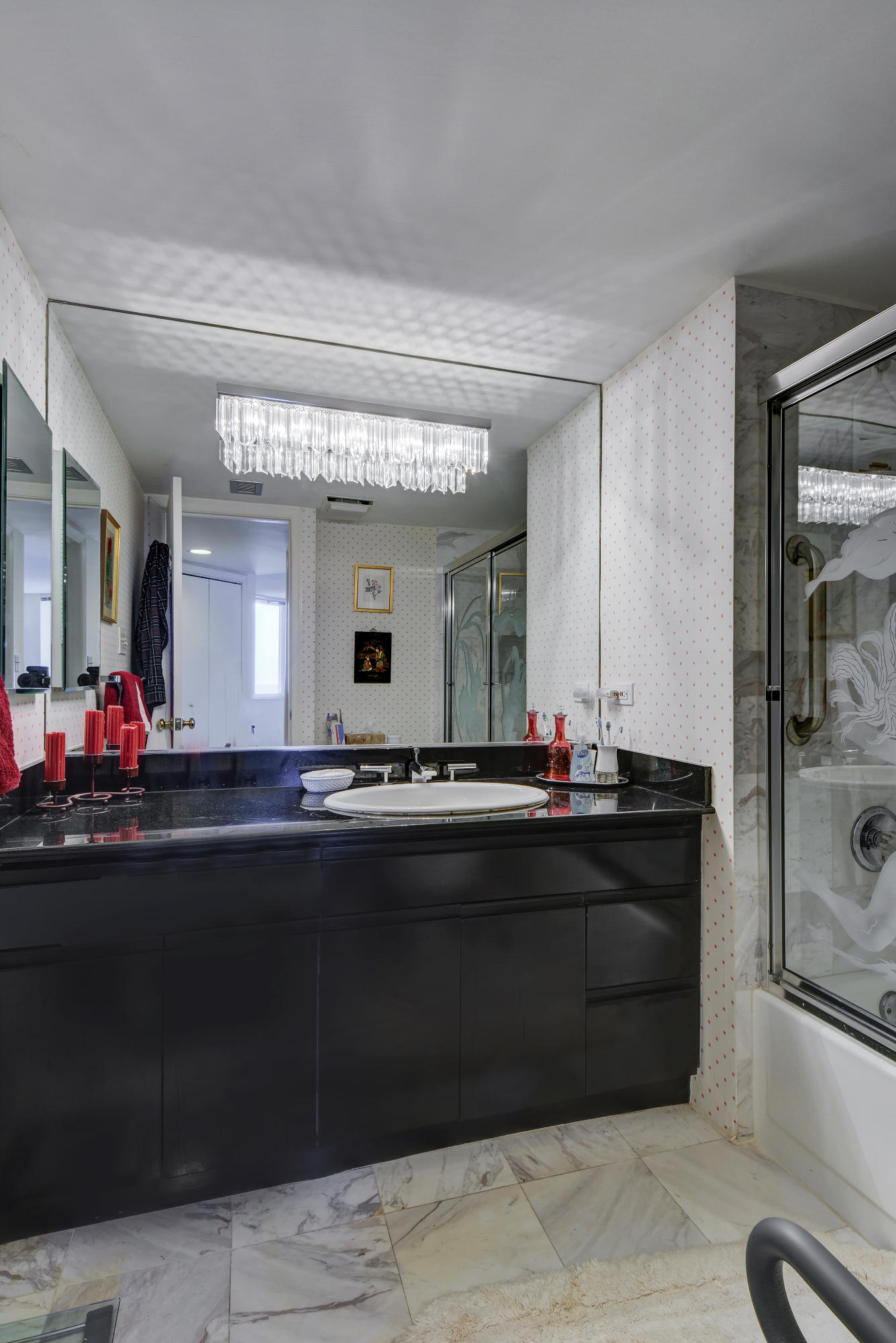 500 South Ocean Boulevard, Unit 1605 Boca Raton, FL 33432 - Photo 9 of 30 MASTER BATHROOM