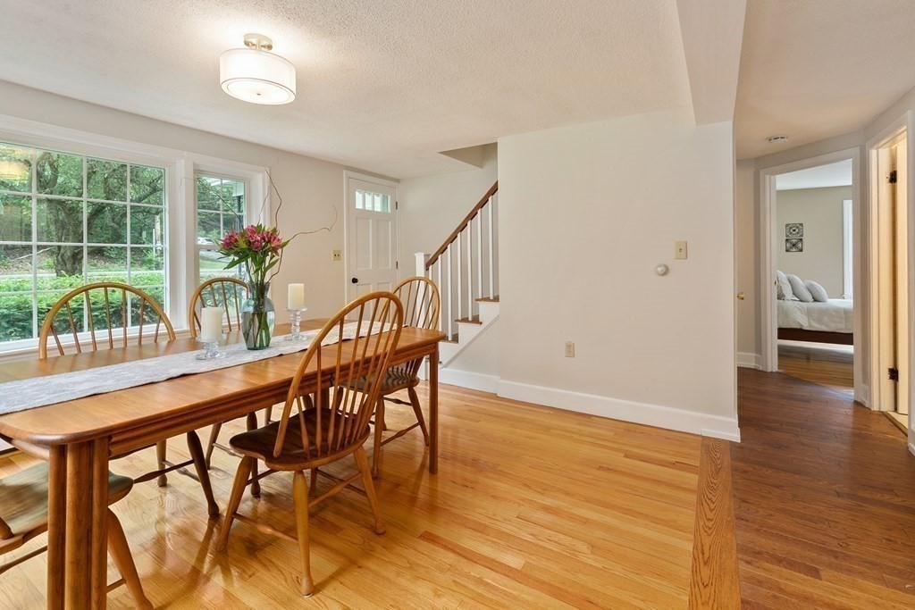 655 Waverly Road North Andover, MA 01845 - Photo 17 of 34 Gallery Image 17