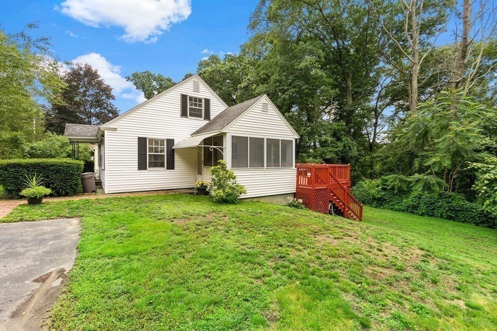 655 Waverly Road North Andover, MA 01845 - Photo 31 of 34 Gallery Image 31