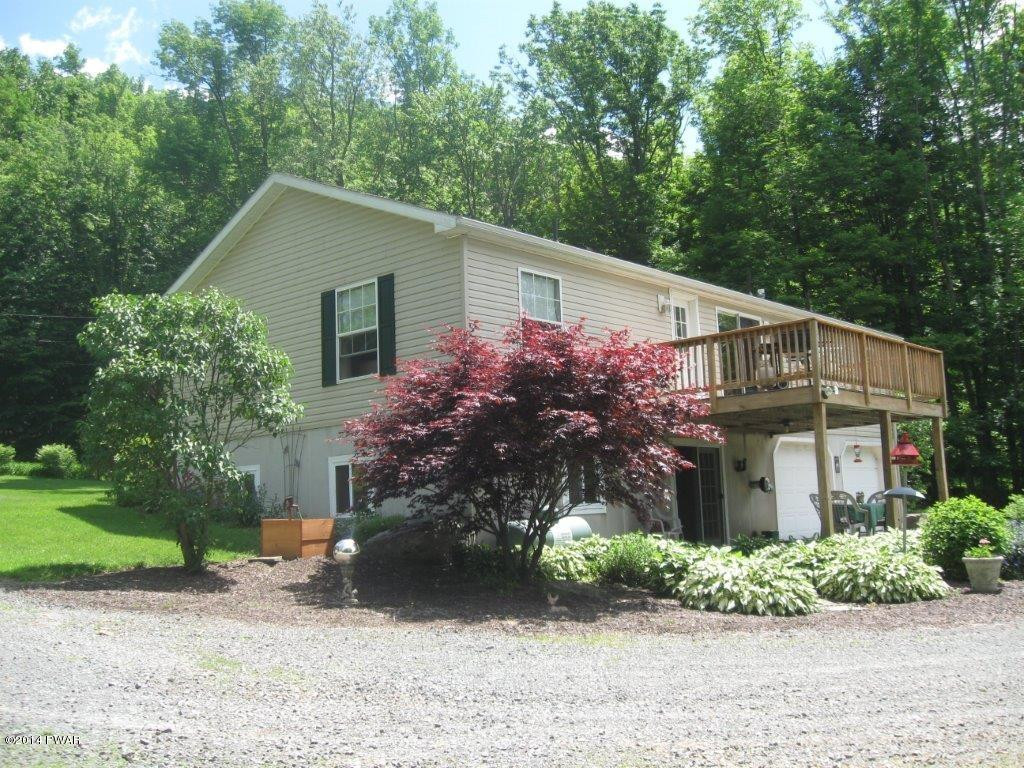 341 Butternut Road Newfoundland, PA 18445 - Photo 3 of 29