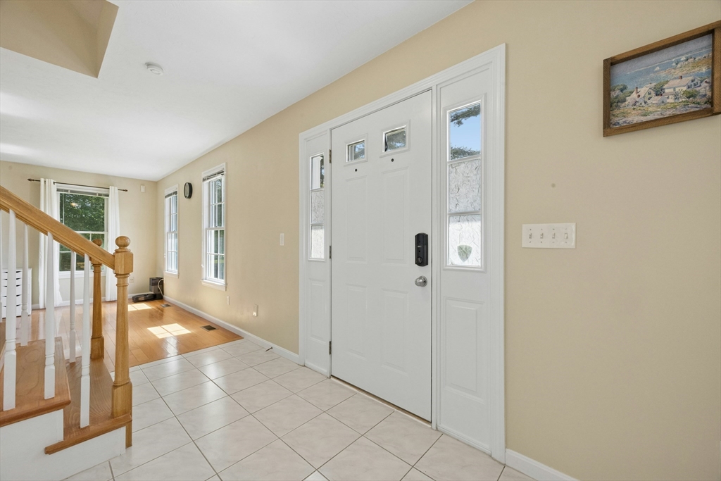 117 Summer Road Boxborough, MA 01719 - Photo 2 of 34