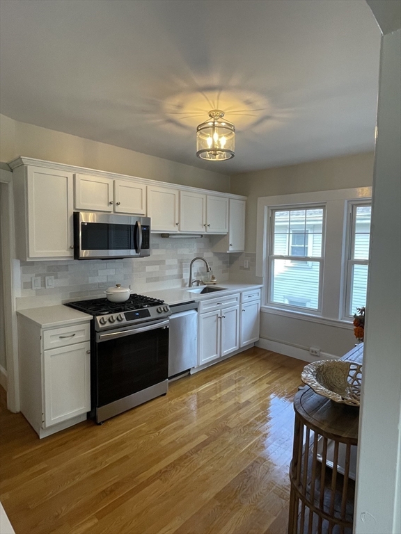 17 Laurel Road, Unit 2 Milton, MA 02186 - Photo 8 of 31