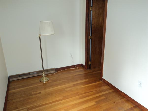 67 Fuller Road Weymouth, MA 02191 - Photo 13 of 17