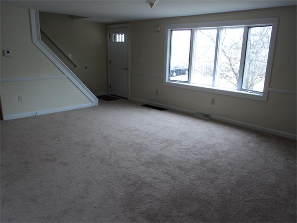 67 Fuller Road Weymouth, MA 02191 - Photo 2 of 17