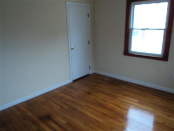 67 Fuller Road Weymouth, MA 02191 - Photo 7 of 17