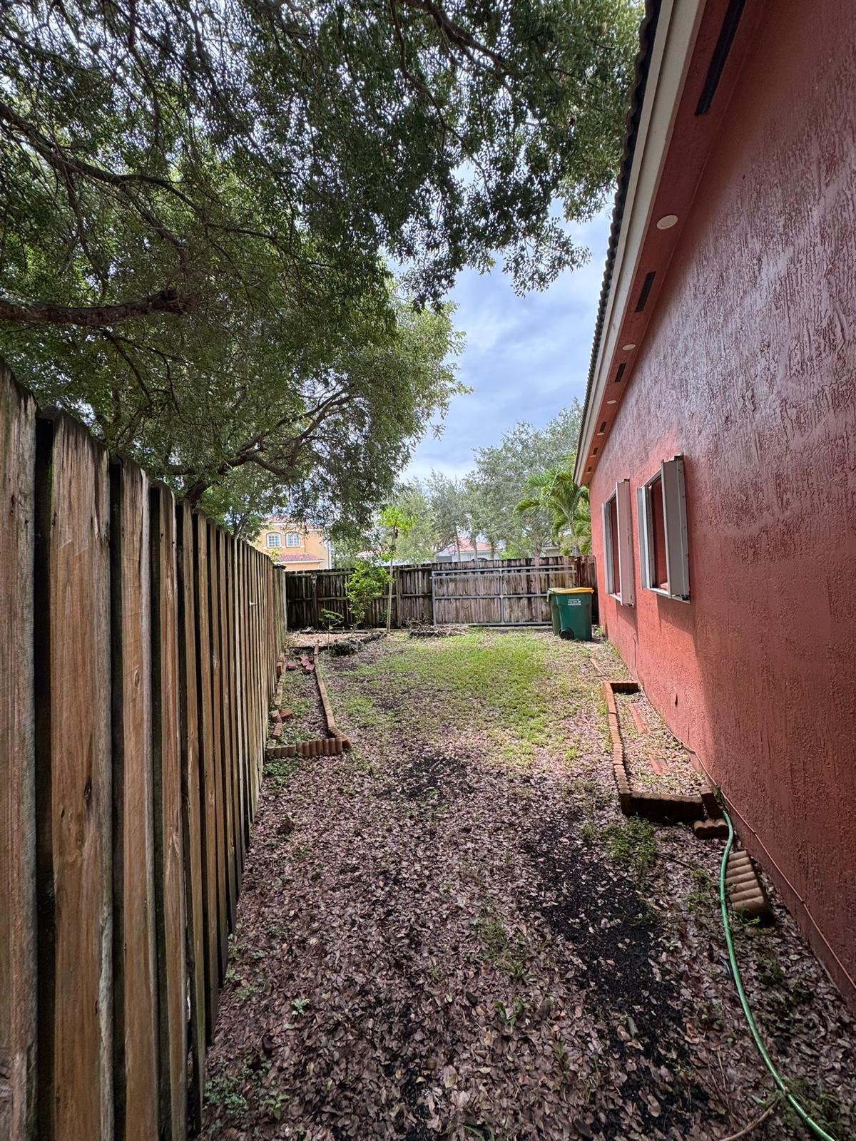 1430 Southeast 22nd Lane Homestead, FL 33035 - Photo 31 of 35 WhatsApp Image 2025-08-14 at 4.57.07 PM-