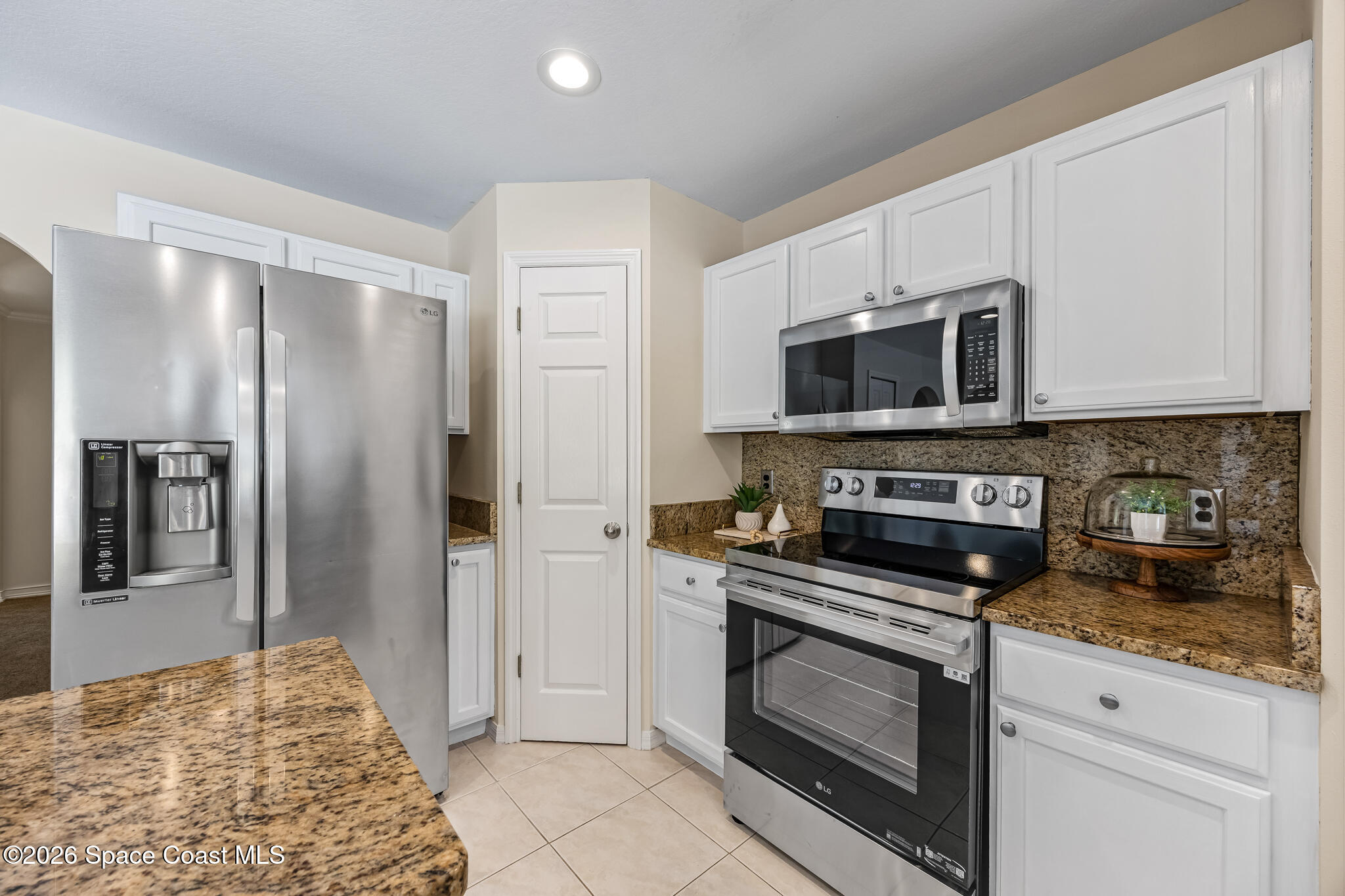 2257 Spring Creek Circle Palm Bay, FL 32905 - Photo 4 of 48 a-14