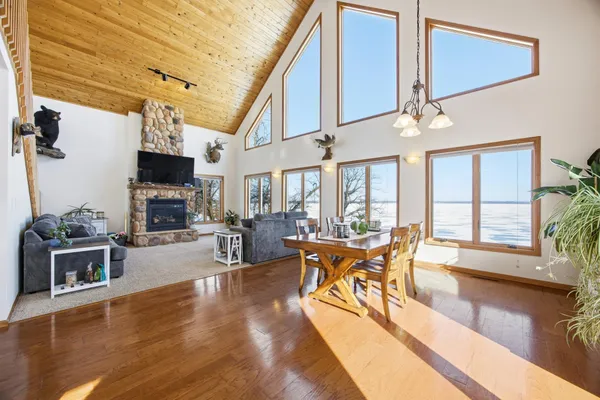 $849,999 | 46136 Little Pine Loop, Perham, MN 56573