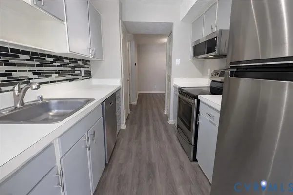 $174,500 | 1501 Bronwyn Road, Unit 202, Henrico, VA 23238