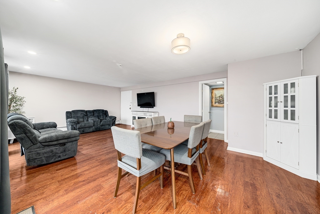 75 Edgelawn Avenue, Unit 1 North Andover, MA 01845 - Photo 5 of 25