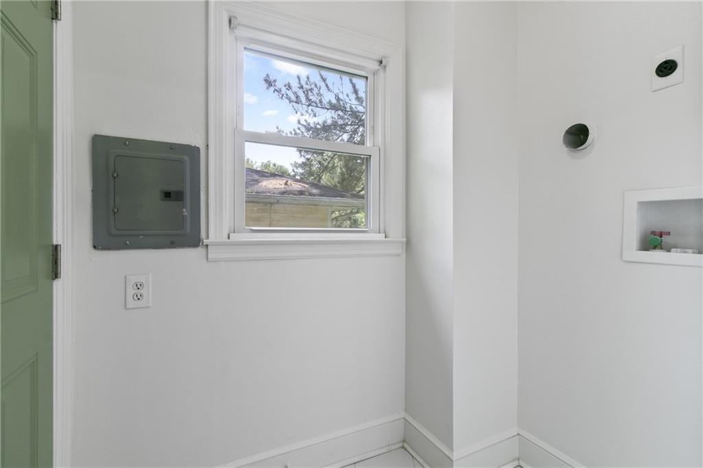 1707 McKenzie Drive Decatur, GA 30032 - Photo 9 of 34 Gallery Image 9