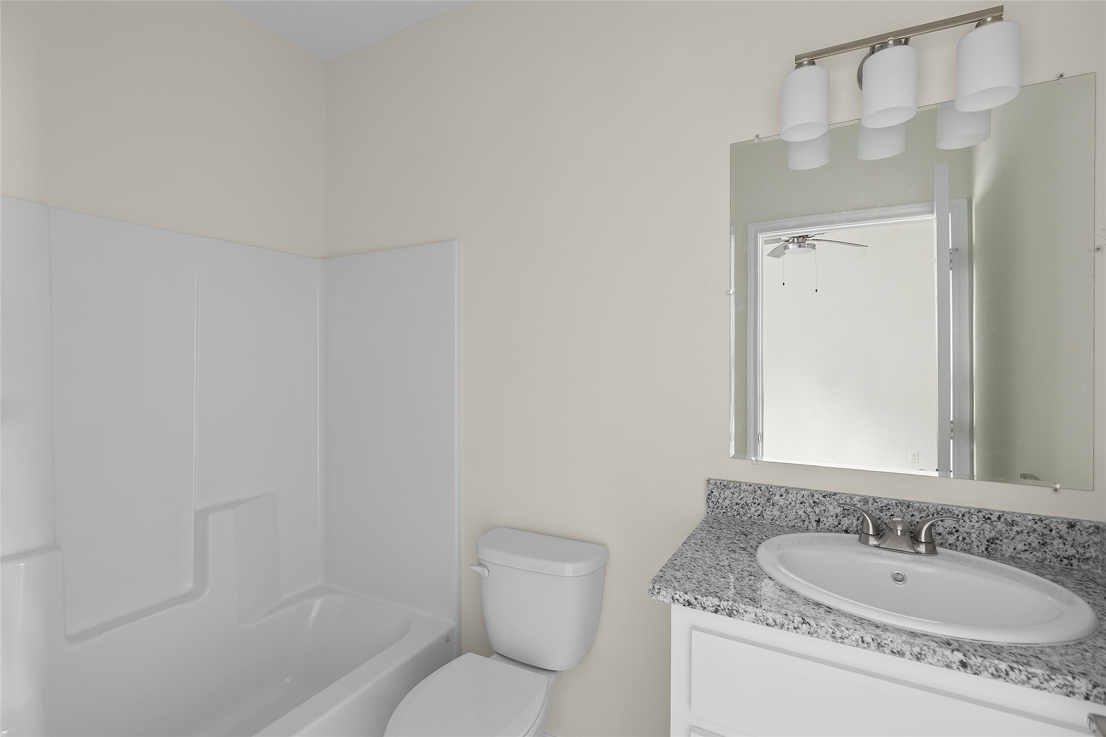 409 Beto Street Huntsville, TX 77340 - Photo 11 of 41