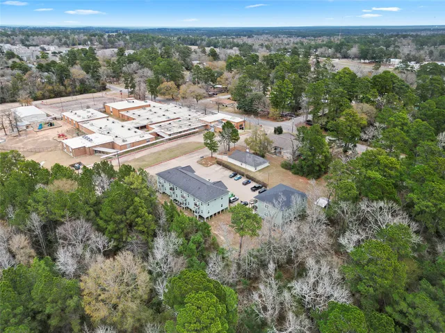 $1,700,000 | 409 Beto Street, Huntsville, TX 77340