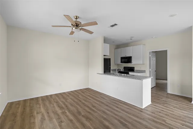 $1,700,000 | 409 Beto Street, Huntsville, TX 77340