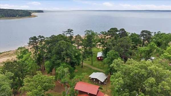 $205,000 | 3129 County Road 4750, Broaddus, TX 75929