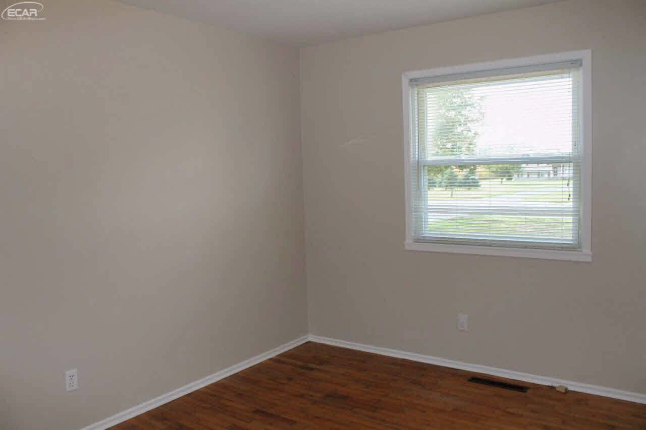 1411 South Vernon Road Corunna, MI 48817 - Photo 15 of 30